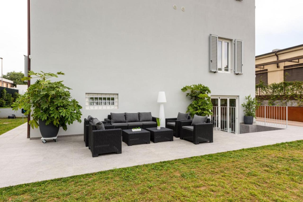 Villa Fedora Luxury Suites Lucques Extérieur photo